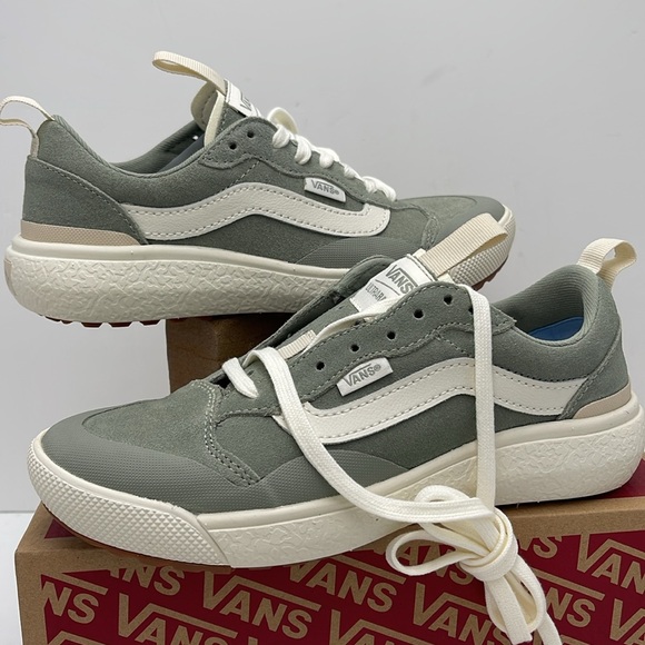 Vans WMNS Gray Sneakers Ultrarange Exo Se (Pop) Sea Grass/Marshmlow
VN0A4UWMA2G - Picture 9 of 16